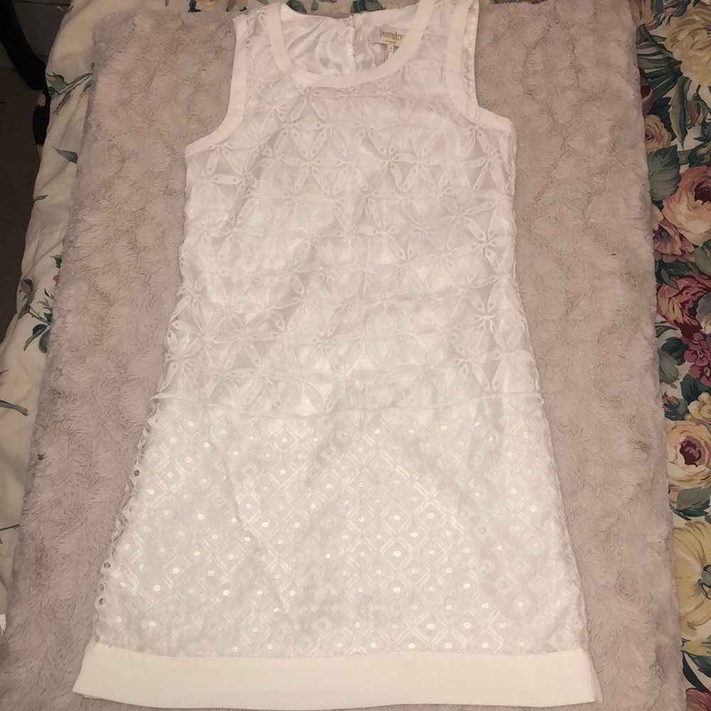 Laundry white shift sleeveless dress size 4